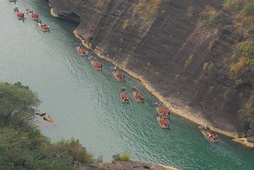 爱丽小屋眉笔选色 爱丽小屋明星产品